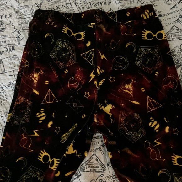 Harry Potter Holiday Bell Bottoms - Picture 4 of 7
